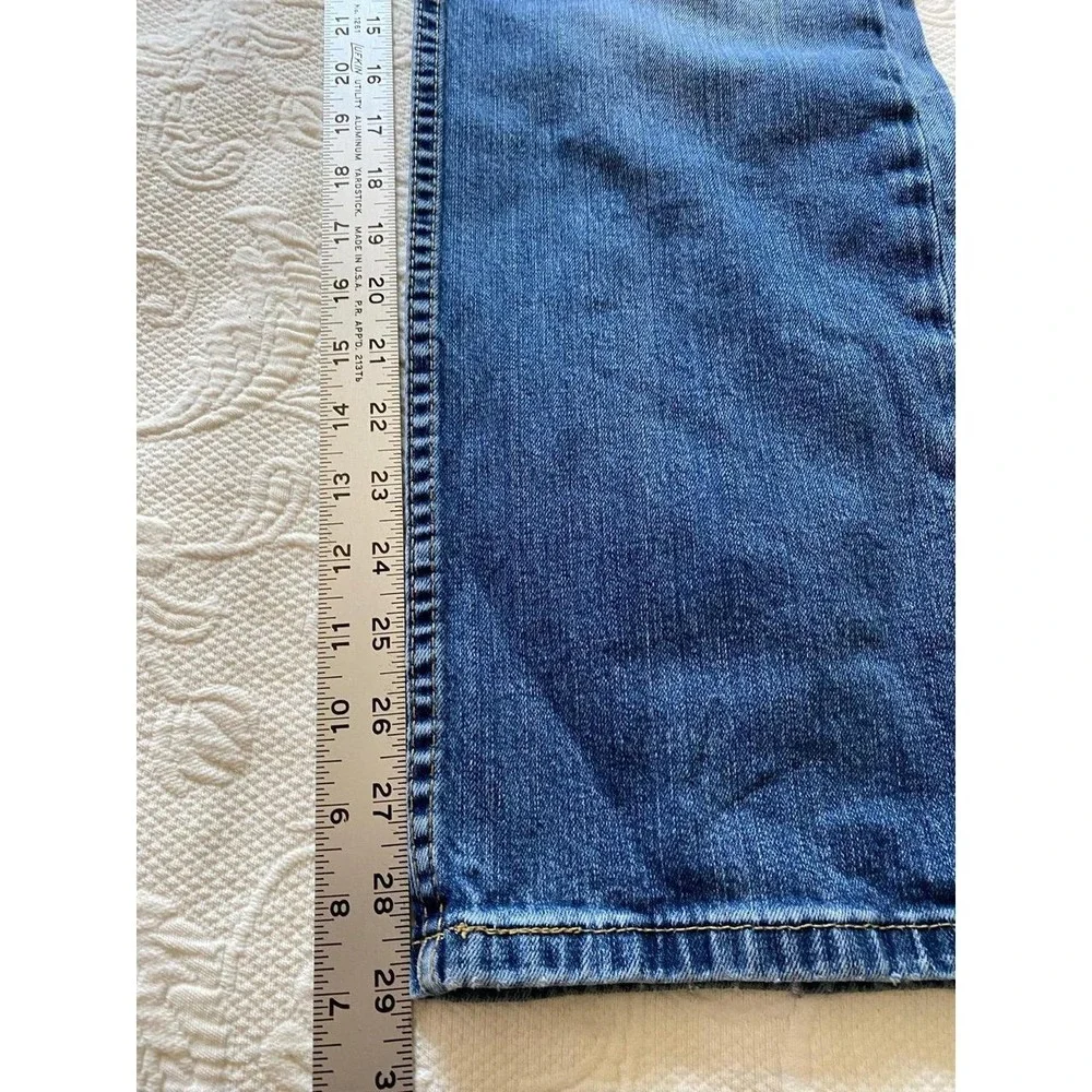 Levi Men's Classic Straight Leg Blue Denim Jeans Tag 36 x 30 Measures 29